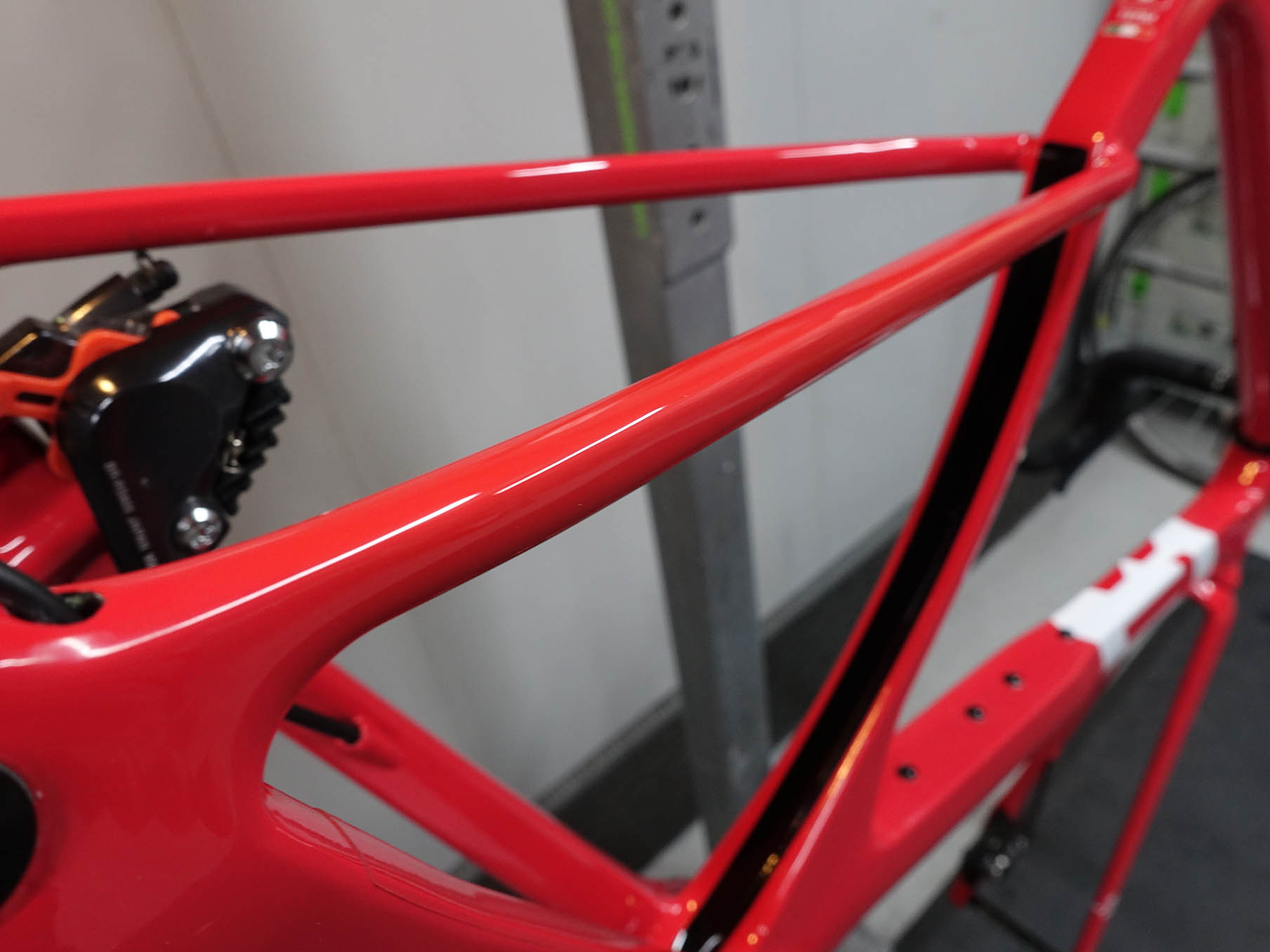 sanding carbon bike frame